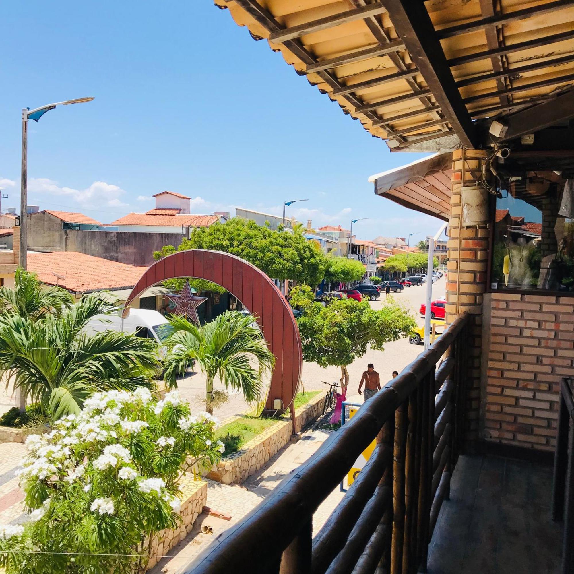 Hotel Pousada Latitude Canoa Quebrada Exterior foto